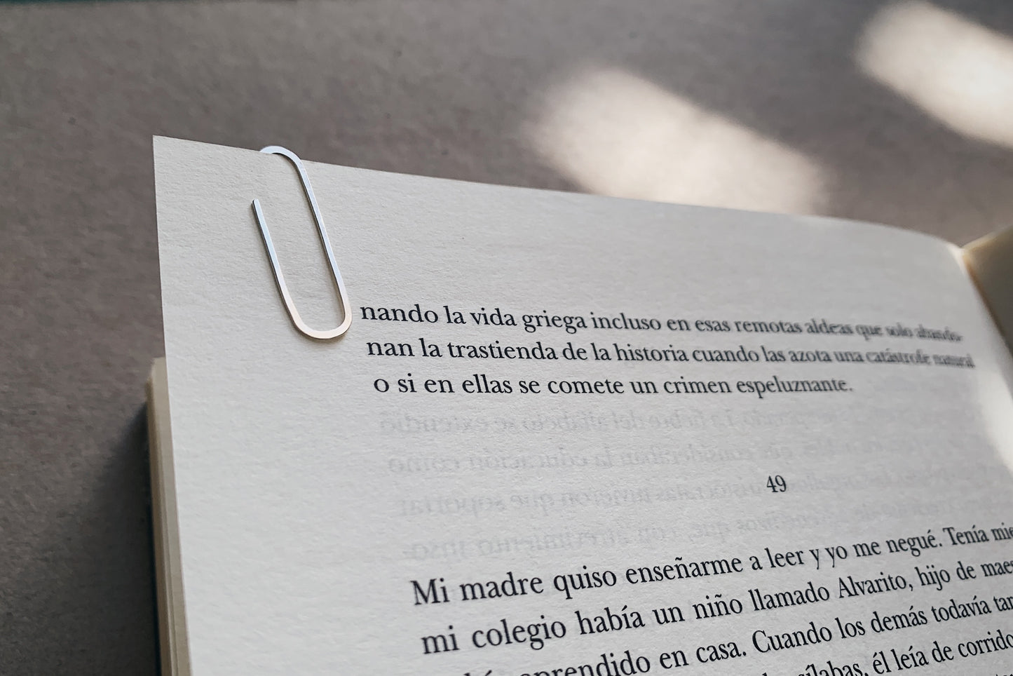 Silver paperclip Bookmark